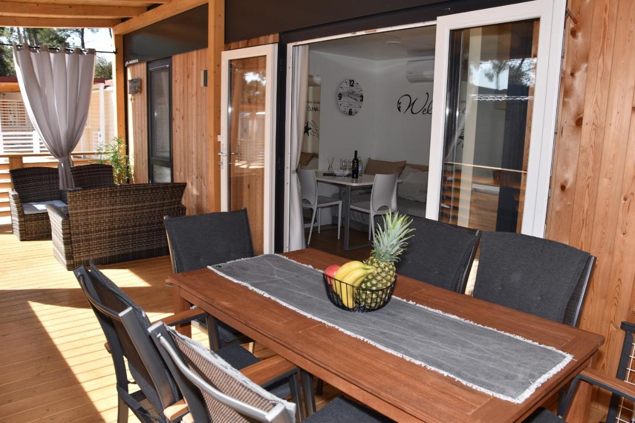 Mobile Home Starfish IV Camp Biograd Biograd Na Moru Εξωτερικό φωτογραφία