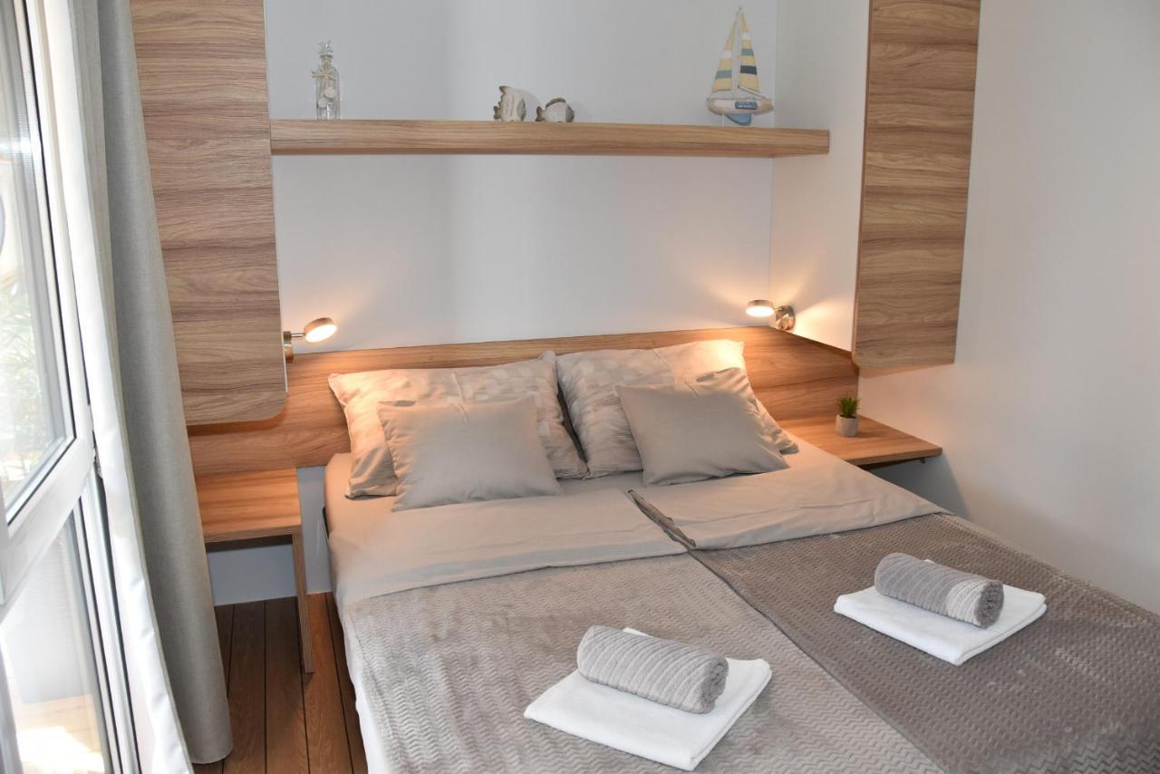 Mobile Home Starfish IV Camp Biograd Biograd Na Moru Εξωτερικό φωτογραφία