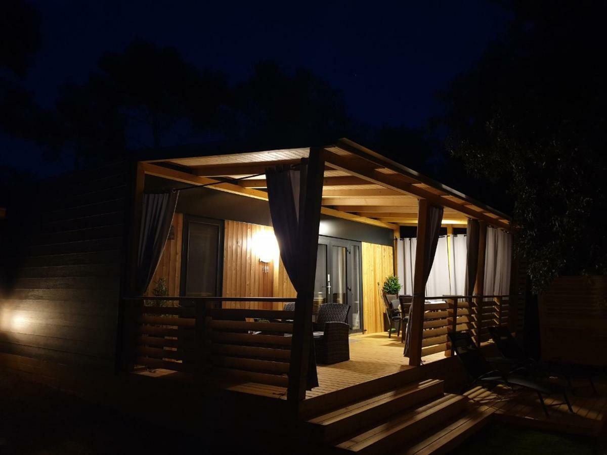 Mobile Home Starfish IV Camp Biograd Biograd Na Moru Εξωτερικό φωτογραφία