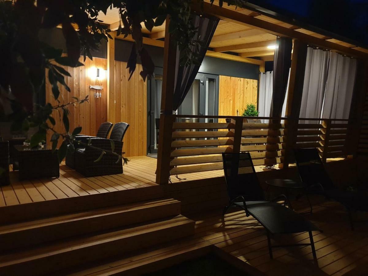 Mobile Home Starfish IV Camp Biograd Biograd Na Moru Εξωτερικό φωτογραφία